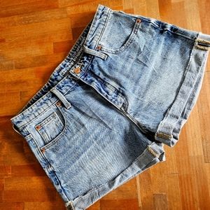 GAP Vintage Cutoff Short